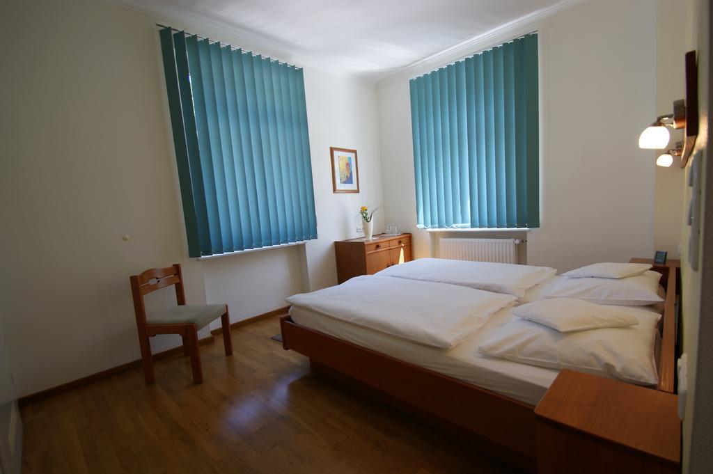 Bertricher Hof Hotel Garni 바트베르트리흐 외부 사진
