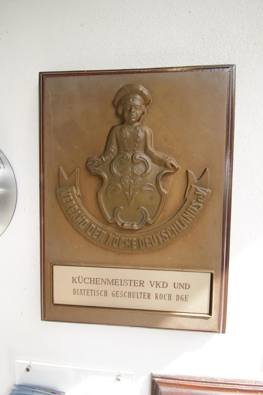 Bertricher Hof Hotel Garni 바트베르트리흐 외부 사진