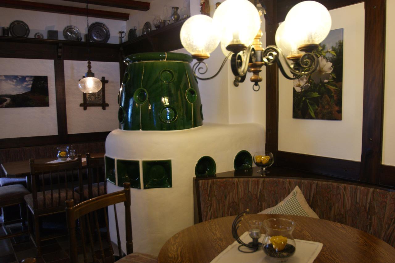 Bertricher Hof Hotel Garni 바트베르트리흐 외부 사진